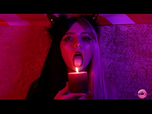 ❤️ Ƙaunar Ƙauna daga Sexy Succubus tare da Cika Baki Batsa ❤
