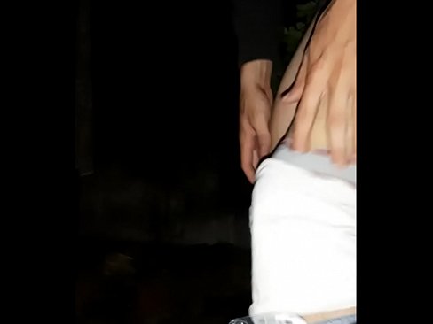 ❤️ Maƙwabcina ya yi tsalle ya hau bangon keɓe na Batsa ❤