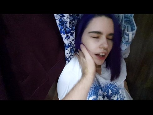 ❤️ Ya sami kanwata a cikin kabad ya taimaka mata Batsa ❤